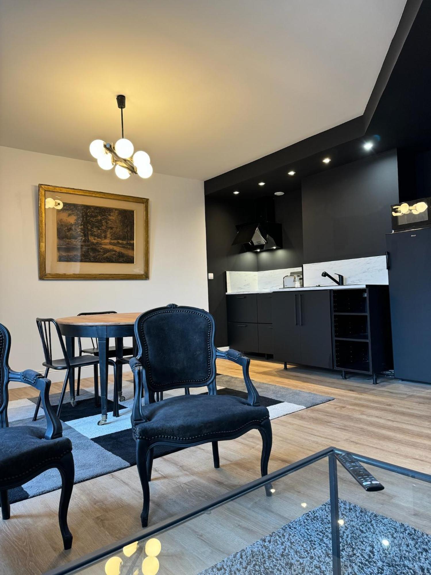 Le 28 - Residence De Standing En Vieille-Ville Avec Parking Boulogne-sur-Mer Esterno foto